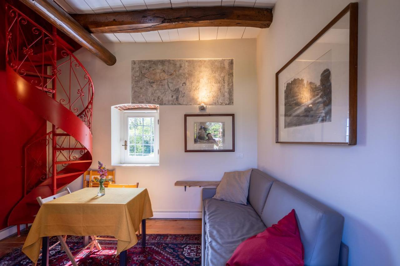 La Torretta Studios & Suite Леза Екстериор снимка