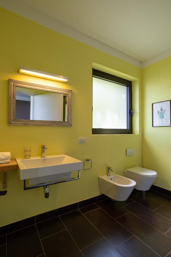 La Torretta Studios & Suite Леза Екстериор снимка